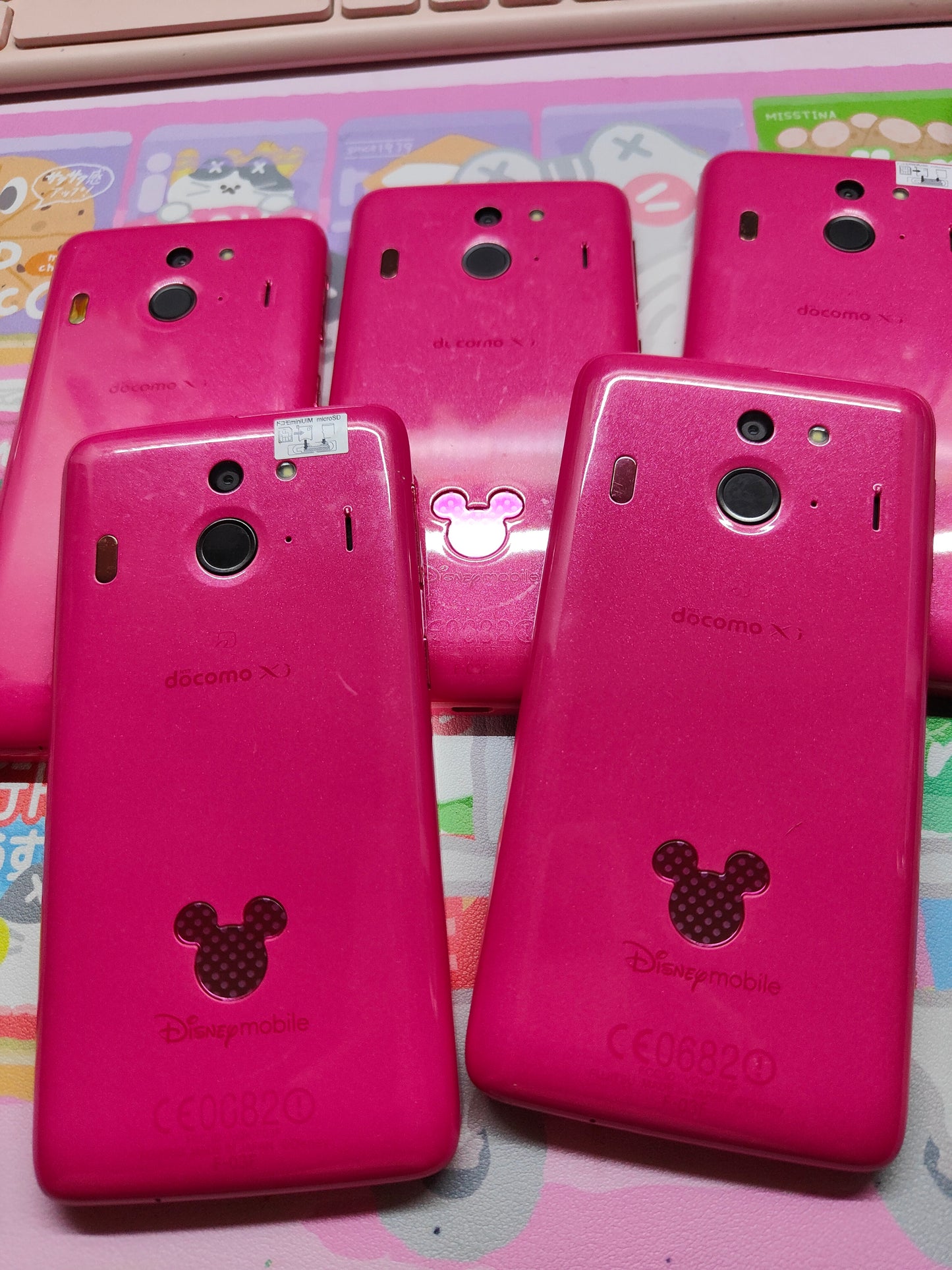 迪士尼 NFC 和红外二合一电子宠物兼容手机 - 已锁定(无法使用 SIM 卡)