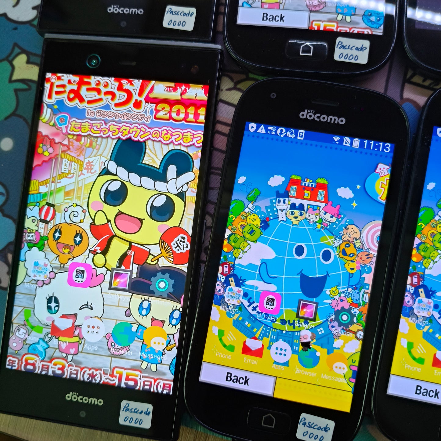 (预购)NFC & 红外 & 混合应用程序 3 合 1 Tamagotchi 兼容手机 - 已锁定(无法与 SIM 卡一起使用)
