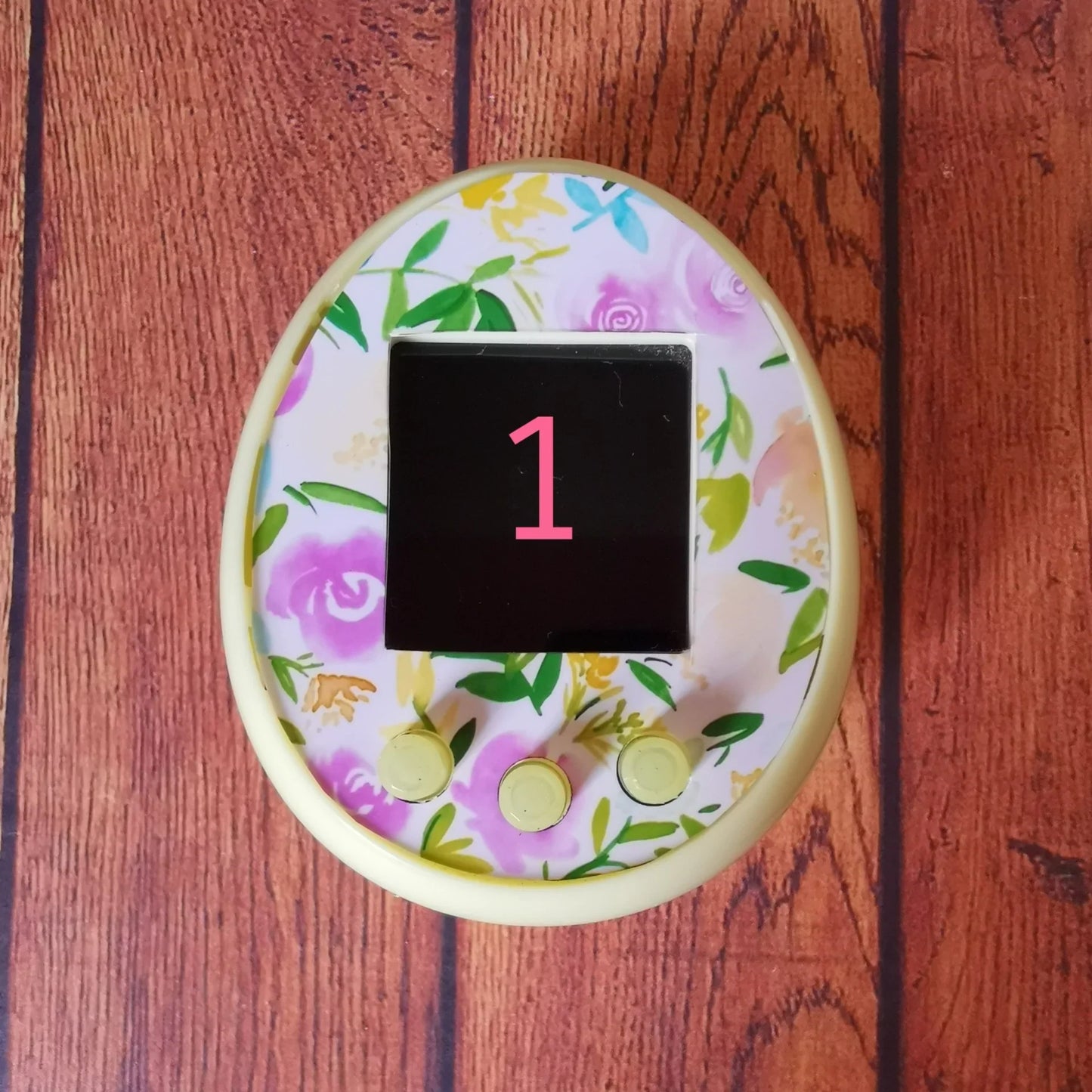 Tamagotchi Meets/On Faceplate - Flora Fuzzy N Chic