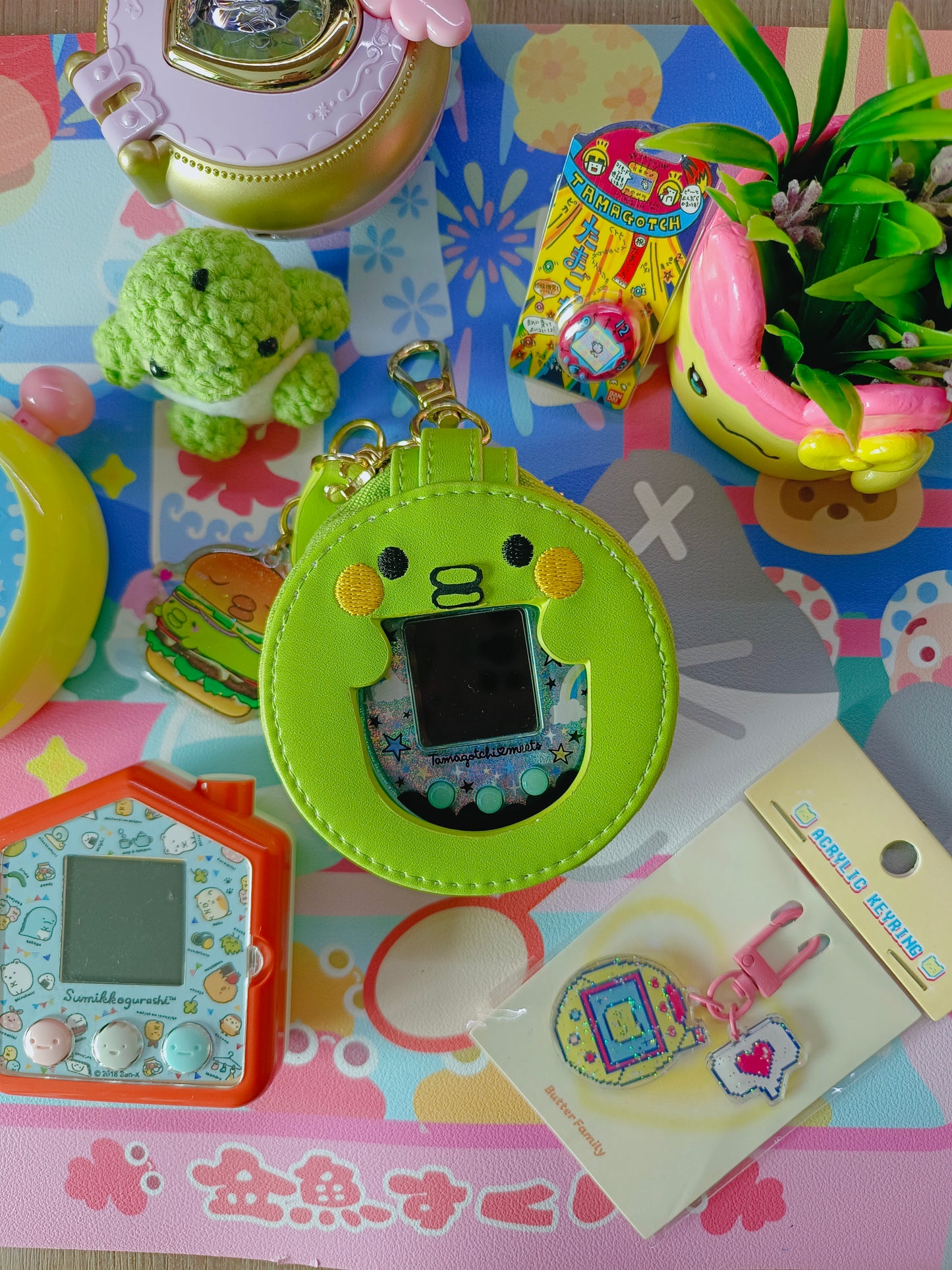 Tamagotchi Earth and Kuchipatchi Zipper Pouch