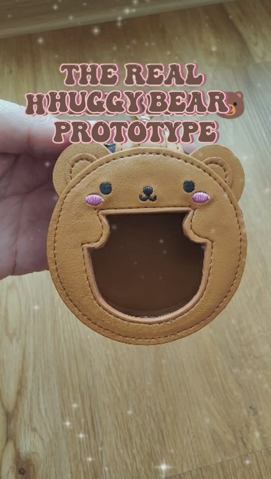 Tamagotchi Huggy Bear Zipper Pouch たまごっちのポーチ