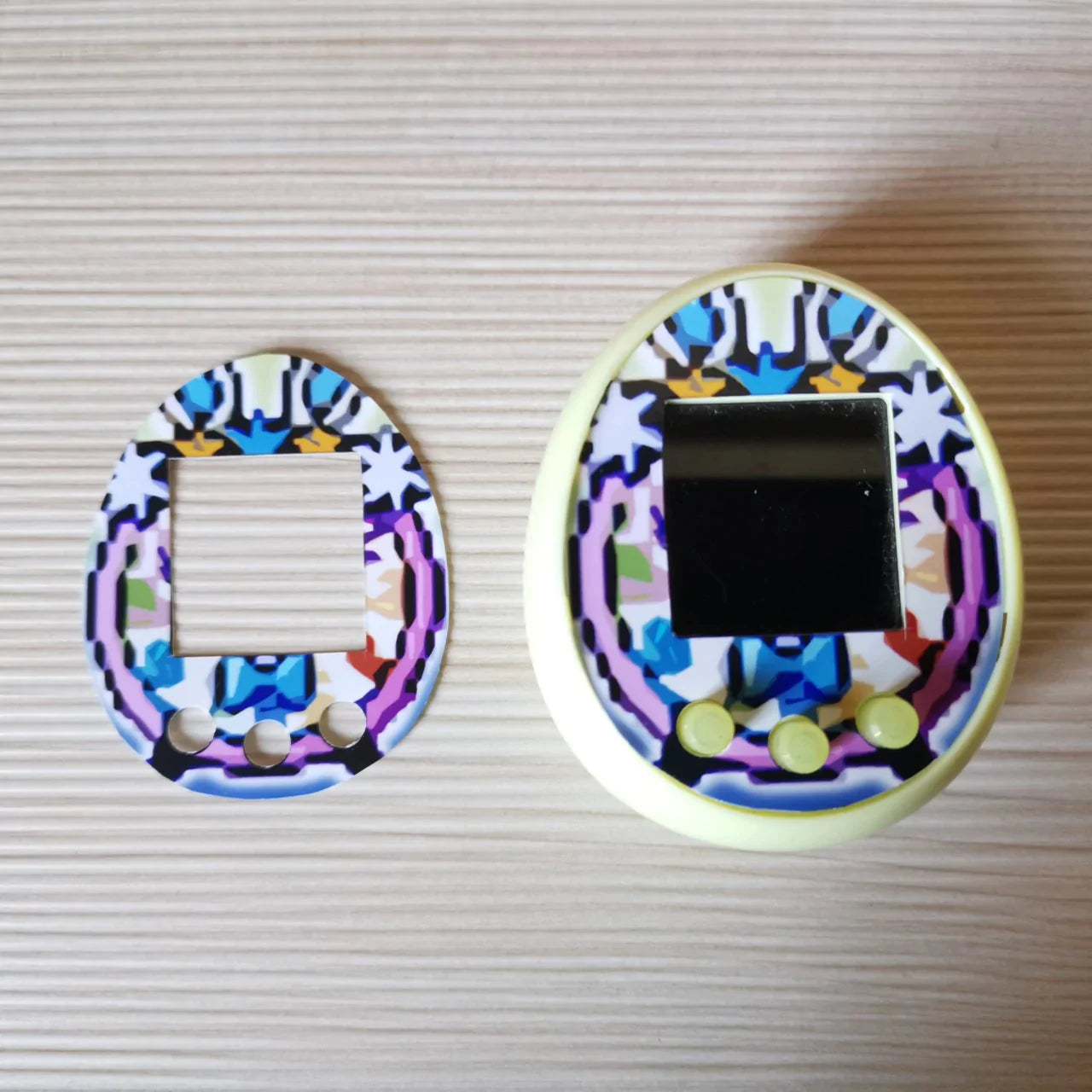 Tamagotchi Meets/On Faceplates - Clock face Fuzzy N Chic