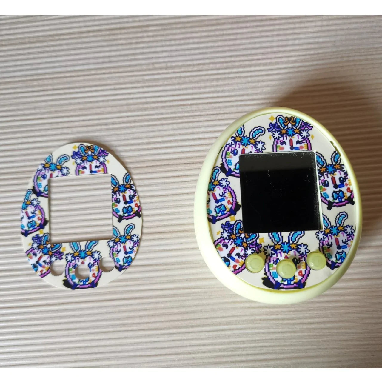 Tamagotchi Meets/On Faceplates - Clock face Fuzzy N Chic